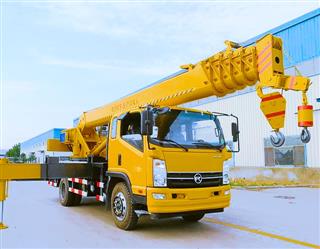 洛陽吊車租賃廠家